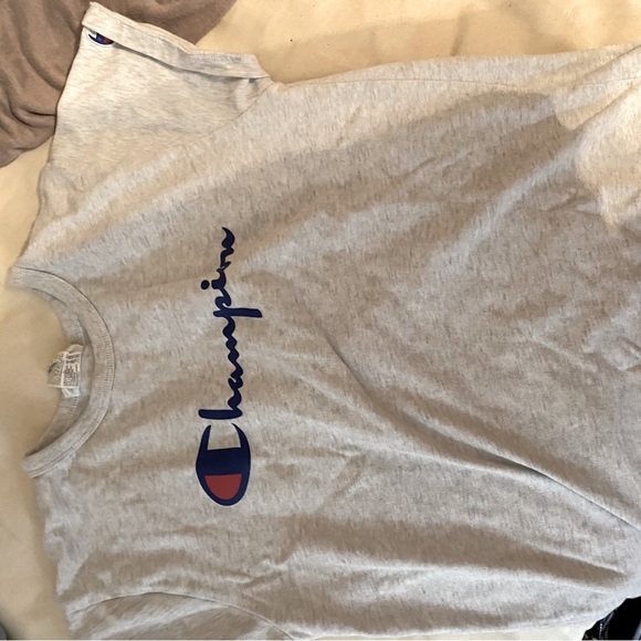 Whit grey champion t - Picture 1 of 1